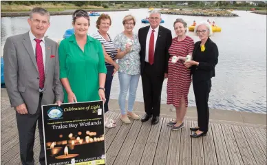  ??  ?? (FRONT) Anthony O’Gara (Rose of Tralee Executive Chairman) and Marisa Reidy (PRO Recovery haven) (BACK) Philomena Stack, Maureen O’Brien and Dermot Crowley (Recovery Haven), Joanie McAuliffe (Tralee Wetlands) and Linda Lynch (Tralee Choral Union) at...