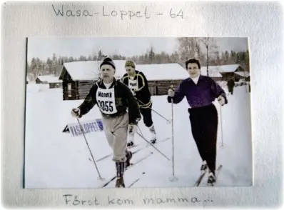  ?? FOTO: ULF PALM/TT ?? ■ Kvinnor stoppades länge från Vasaloppet. Berit Ors körde ändå – utan nummerlapp. Bilden är tagen 1964.