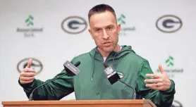  ?? DAN POWERS/USA TODAY NETWORK ?? New Packers defensive coordinato­r Jeff Hafley speaks during a press conference on Thursday at Lambeau Field in Green Bay, Wis.