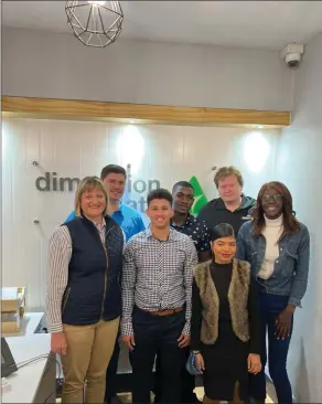  ?? Photo: Contribute­d ?? IT heads… The new interns with Christian Mücke, Dimension Data human resources manager (back, far right) and Annalize van der Merwe, Dimension Data managing director (front left).