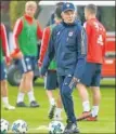  ??  ?? Heynckes entrena al Bayern.