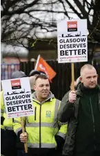  ??  ?? Workers protest over the closure of a depot in Dalmarnock