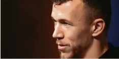  ?? Foto: dpa ?? Bereits in München beim Medizinche­ck gesichtet: Angreifer Ivan Perisic soll von Inter Mailand zum FC Bayern wechseln.