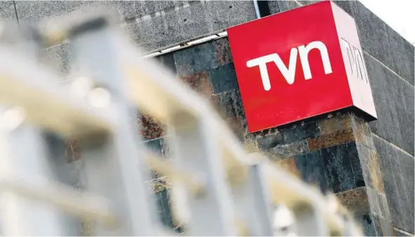  ??  ?? ► TVN lidera las pérdidas entre las estaciones de señal abierta.