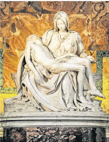  ?? FOTO: RAIMUND KUTTER/DPA ?? Wer die Pietà von Michelange­lo betrachtet, kann gläubig werden, meint Manfred Lütz.