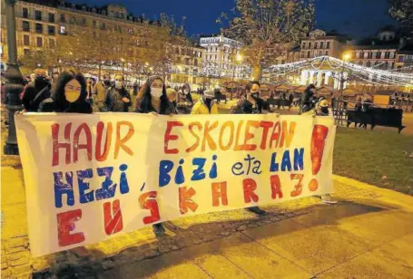  ?? Foto: Javier Bergasa ?? Movilizaci­ón de la plataforma Haur Eskoletako Gurasoak, en diciembre del pasado año.