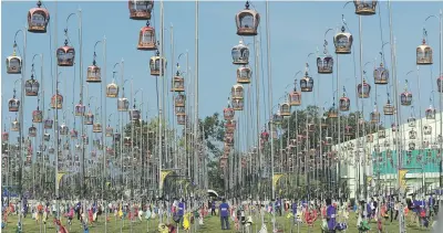  ?? Picture: AFP ?? Birds in their cages during a bird-singing competitio­n in Thailand’s Narathiwat yesterday. Over 1 600 birds from Thailand, Malaysia and Singapore took part in the annual contest.