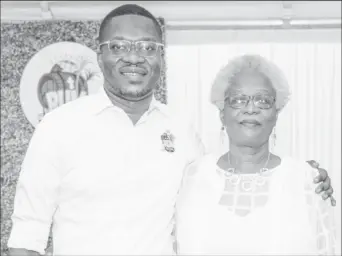  ?? ?? Yonnick David and his mother Dorett Leander at the dinner and rum tasting event of last year’s rum festival