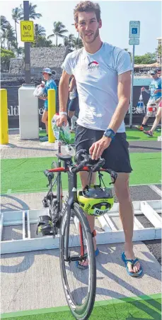  ?? FOTO: PRIVAT ?? Erlebnis Hawaii: Thomas Capellaro von der SG Niederwang­en wurde beim legendären Ironman 24. in seiner Altersklas­se 30 bis 34.