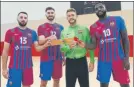  ?? FOTO: FCB ?? Los capitanes del Barça 2021-22