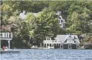  ?? PETER J. THOMPSON / NATIONAL POST ?? The Lake Joseph cottage belonging to businessma­n Kevin O'Leary and his wife Linda in September 2019.