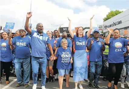  ?? Picture: ANDISA BONANI ?? PROTEST FOR CHANGE: The DA painted Komani blue during a service delivery protest on Monday with hundreds of supporters in attendance when they handed over a list of demands to EMLM mayor Sisisi Tolashe