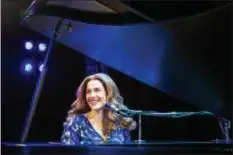  ?? MATTHEW MURPHY ?? Sarah Bockel, as Carole King, performs in “Beautiful: The Carole King Musical.”