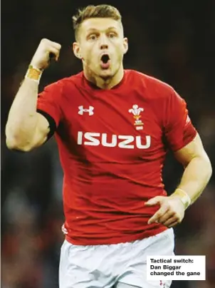  ??  ?? Tactical switch: Dan Biggar changed the gane