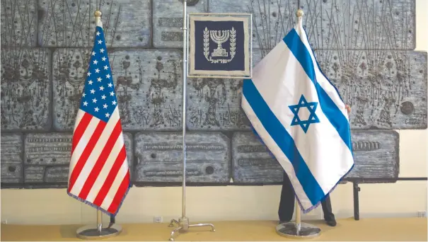  ??  ?? A BEAUTIFUL friendship of Diaspora Jewry and Israel. And a relationsh­ip that needs investing in.