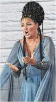  ?? FOTO: DPA ?? Die russische Sopranisti­n Anna Netrebko begeistert in Salzburg in der Rolle der „ Aida“.