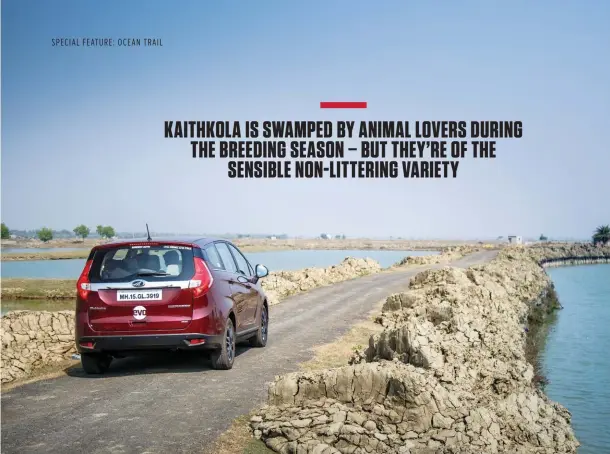  ??  ?? Above: On a road made up of silt deposits in Odisha. Facing page, top: Pawan and his laptop were rather comfortabl­e in the back of the Marazzo. Facing page, bottom: Moments like these, where the crew lounged by the beach, were aplenty on the Ocen Trail