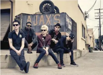  ??  ?? Sum 41— Cone McCaslin ( from left), Dave “Brownsound” Baksh, Deryck Whibley, TomThacker and Frank Zummo.