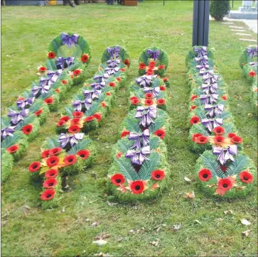  ?? PHOTOS COURTESY BRENDA SCOTT ?? Many wreaths and crosses were ready to be placed on the cenotaph