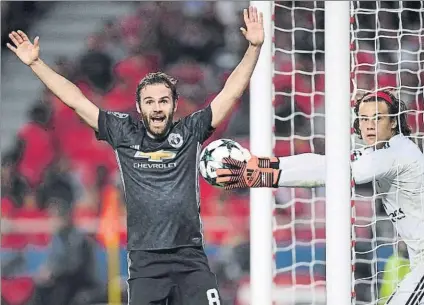  ?? FOTO: GETTY ?? El último partido de Mata con el United fue el pasado 31 de octubre contra el Benfica en la fase de grupos de la Liga de Campeones