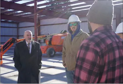  ?? PROVIDED PHOTO ?? Mayor Madden was joined by City Engineer Aaron Vera, Project Supervisor Todd Dickinson, and Allison Beagle, PMP, Senior Project Manager with Siemens Industries during the stop.