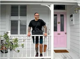  ?? ?? Buttabean Motivation founder Dave Letele says breaking down the barriers in south Auckland to get people to complete the census isn’t easy.