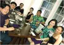  ??  ?? DINNER. From left are Clark Tiu, Roderick Ong, Kim Rojas, Mikio Kuribayash­i, Geraldine Te, Ophel Tiu and Tracy Aznar.