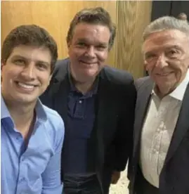  ?? ?? João Campos, Wolney Queiroz (presidente estadual do PDT) e José Queiroz