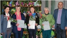  ?? Foto: M. Matzner ?? Ehrung beim Obst und Gartenbauv­erein: (von links) Maria Drohner Liepert, Annemarie Hausmann, Silke Hirschbeck, Maria Hartmann und Franz Schlögel.