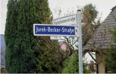  ?? Foto: nd/Ulli Winkler ?? Die Jurek-Becker-Straße in Berlin-Kaulsdorf