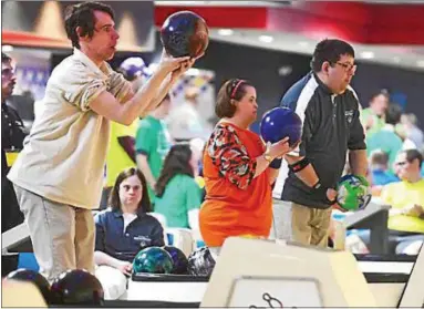  ?? PHOTO COURTESY OF SOMC ?? Bowlers from SOMC take aim during the Special Olympics Pennsylvan­ia Eastern Bowling Sectionals in Allentown earlier this year.