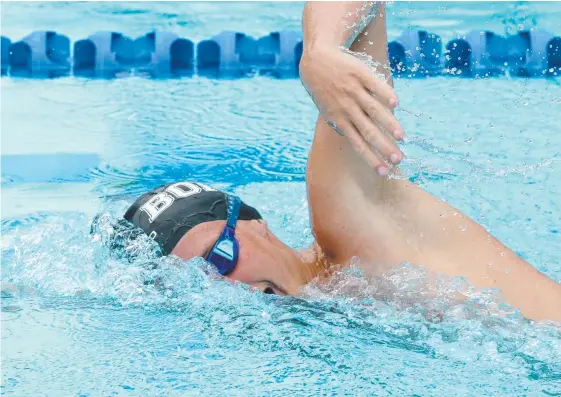  ?? Picture: MIKE BATTERHAM ?? Elijah Winnington has caused quite a wave in Aussie swimming this summer. And there could be more to come.