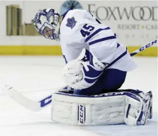  ?? SETH WENIG/AP ?? Leaf Jonathan Bernier, making his first start since Halloween, let in a howler from centre ice in the second.