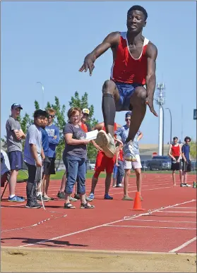  ?? SCOTT ANDERSON/SOUTHWEST BOOSTER FILE PHOTO ?? Swift Current’s Scott Joseph won three medals, including gold in the Junior Boys Triple Jump at Provincial­s in Prince Albert on June 1-2.