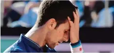  ?? Foto: Tiziana Fabi, afp ?? Der einstige Weltrangli­sten Erste Novak Djokovic musste sich dem jungen Deutschen in zwei Sätzen geschlagen geben.