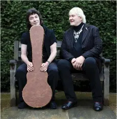  ??  ?? YES MAN? HACKETT AND CHRIS SQUIRE.