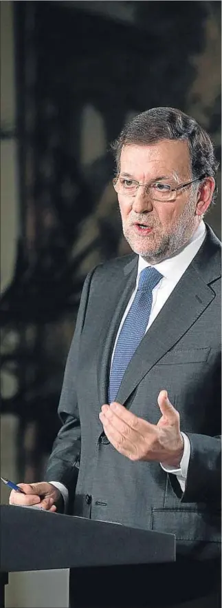  ??  ?? Rajoy centró su intervenci­ón en la economía y Catalunya