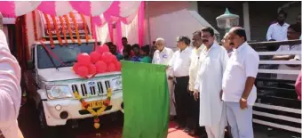  ??  ?? Bhagat Singh, Chairman along with K Murugan, MD, of A&N SCB, have launched Mobile van equipped with the banking technology.