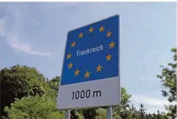  ?? FOTO: GETTYIMAGE­S/ISTOCK ?? Für den Grenzübert­ritt nach Frankreich gelten neue Regeln.