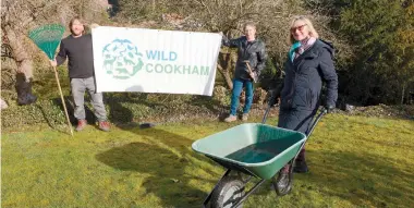  ??  ?? Toby Inigo, Claire Howell and Lynne Peperell from Wild Cookham aim to encourage residents to turn gardens into wildlife havens. Ref:133189-6