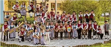  ?? Foto: Josef Schmid ?? Der Musikverei­n Graben ist auch im Jahr 2017 gut aufgestell­t.