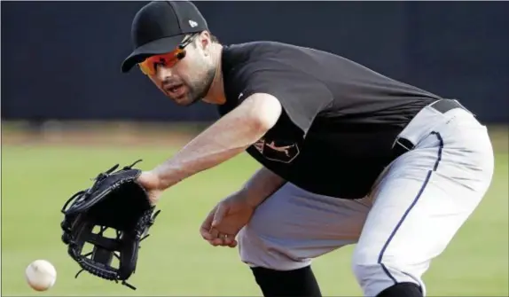  ?? THE ASSOCIATED PRESS ?? Neil Walker signed a one-year, $4 contract with the Yankees on Monday.
