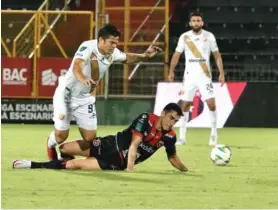  ?? ALONSO TENORIO ?? La Liga venció 4-1 al Team en la primera vuelta.