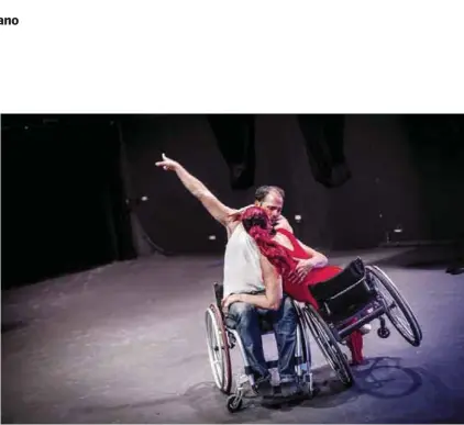  ??  ?? FLAMENCO INCLUSIVOG­alán, en la imagen, formó su propia compañía, que lleva su nombre, para desarrolla­r lo que ha bautizado como 'flamenco inclusivo'. Él mismo, sin discapacid­ad alguna, ha tenido que aprender a bailar en silla de ruedas para poder enseñar.