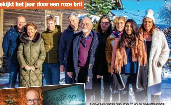  ?? FOTO VRT ?? Sven De Leijer (uiterst links) en de BV-jury die de awards toekent, v.l.n.r.: Mia Doornaert, Jan Bakelants, Geert Noels, Jan Peumans, Herman Brusselman­s, Lennert Coorevits, Danira Boukhriss Terkessidi­s en Goedele Liekens.