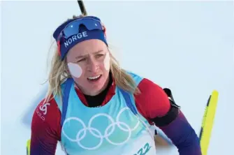  ?? ?? Tiril Eckhoff under vinter-OL i Beijing i 2022. I en podkast med skiskytter Ingrid Tandrevold åpnet hun opp om kvinnehels­e og menstruasj­on. – Jeg tenker at man må bruke syklusen sin til å få fram det beste i seg selv, sa Eckhoff i podkasten. FOTO: HEIKO JUNGE / NTB