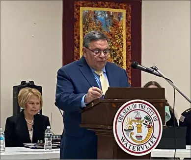  ?? PHOTO PROVIDED ?? Watervliet Mayor Charles Patricelli delivers his first State of the City address Thursday night.