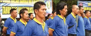  ?? JAWA POS RADAR KEDIRI ?? KEPEDULIAN TINGGI: Zain Faniman Iqbal (kiri) bergabung dengan Tagana Kabupaten Kediri sejak 2008.