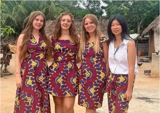  ?? Bath Spa University ?? Michelle Xue and Bethany Bales from Bath Spa University working at Agorveme MA Basic School in Ghana