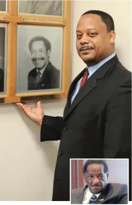  ?? | SUN- TIMES FILES ?? Ald. Roderick Sawyer ( top, standing next to a portrait of his father, former Mayor Eugene Sawyer) expressed disagreeme­nt with former Senate President Emil Jones ( inset), who blasted black politician­s who are supporting governor hopeful J. B. Pritzker.